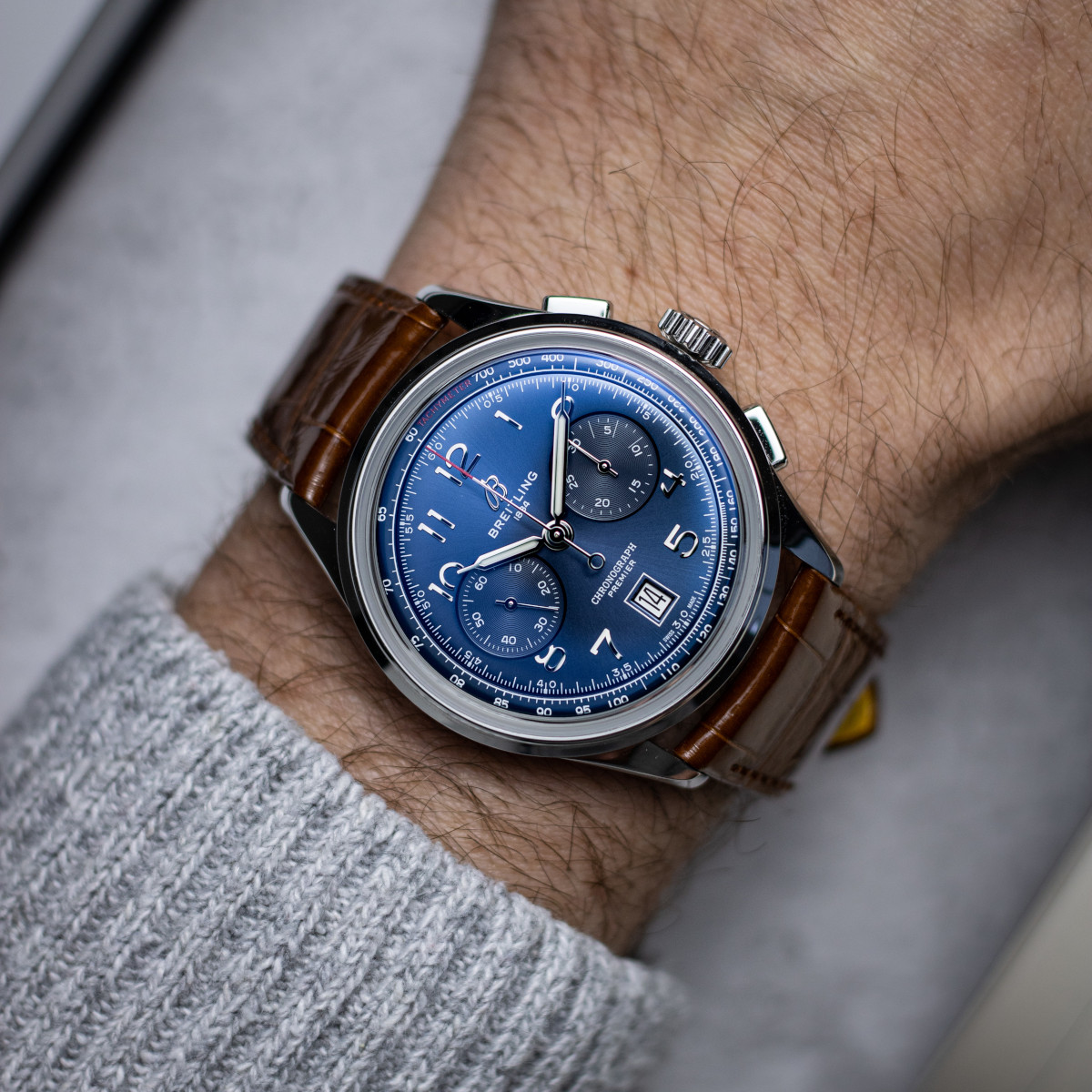 Breitling Premier B01 Chronograph 42 Produktbild main 3