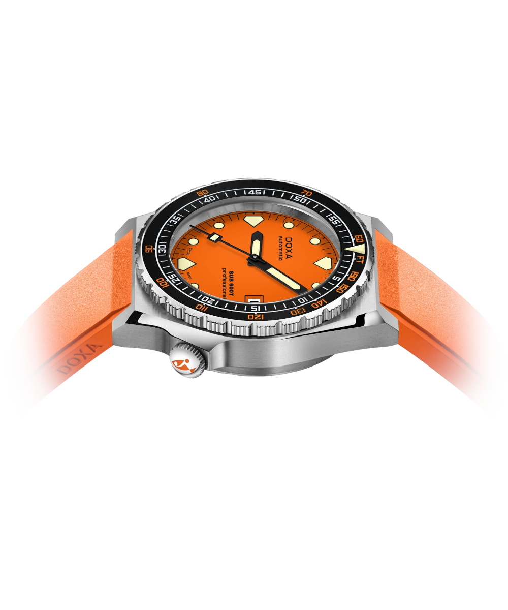 Doxa Sub 600T Professional Produktbild main 2