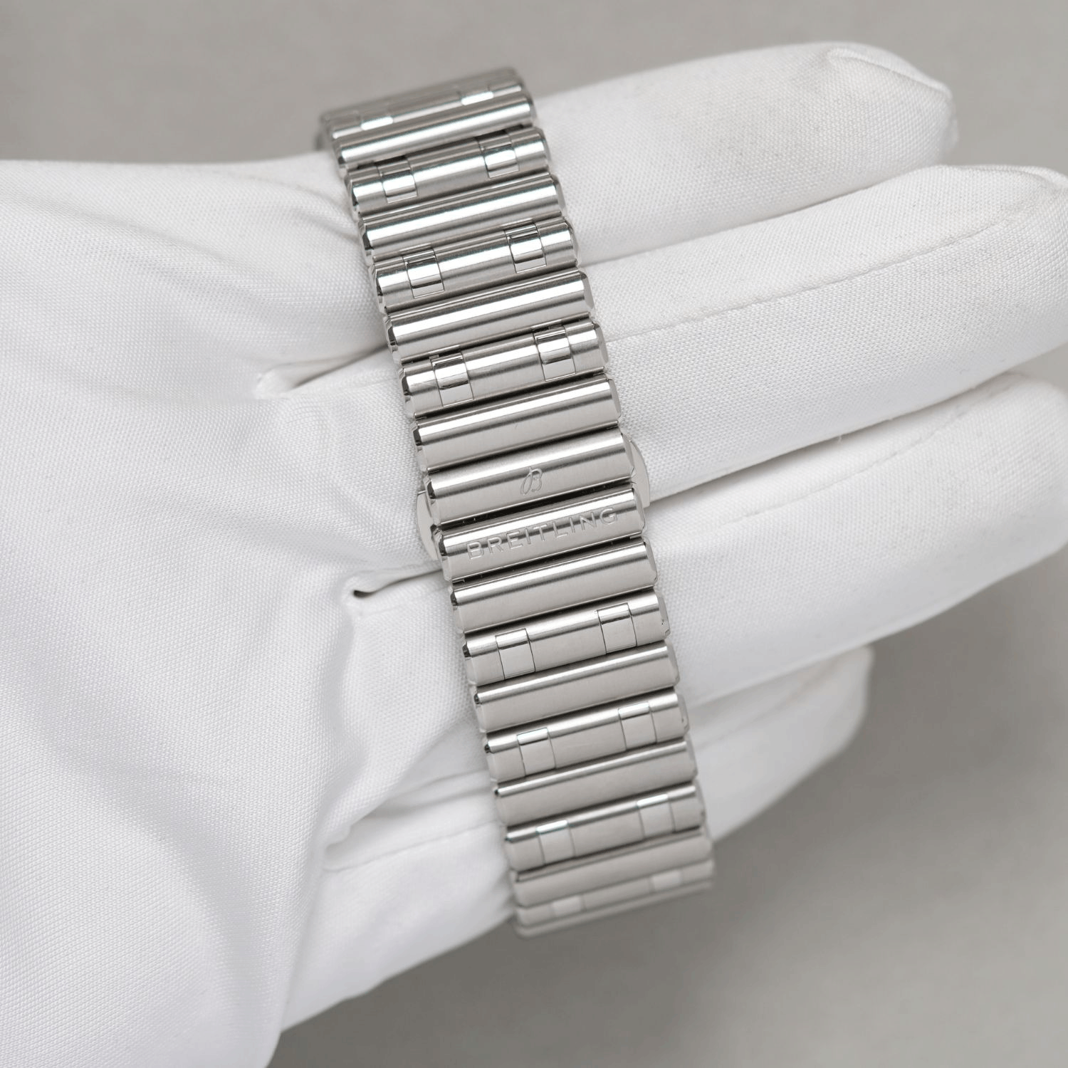 Breitling Chronomat B01 42 CPO Produktbild main 3