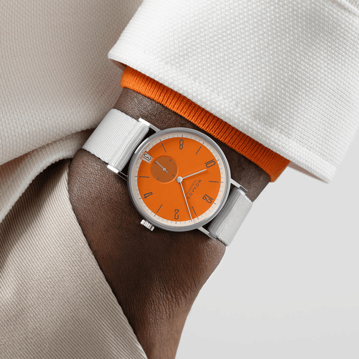 NOMOS Glashütte Tangente 38 Datum Boje Produktbild main 3
