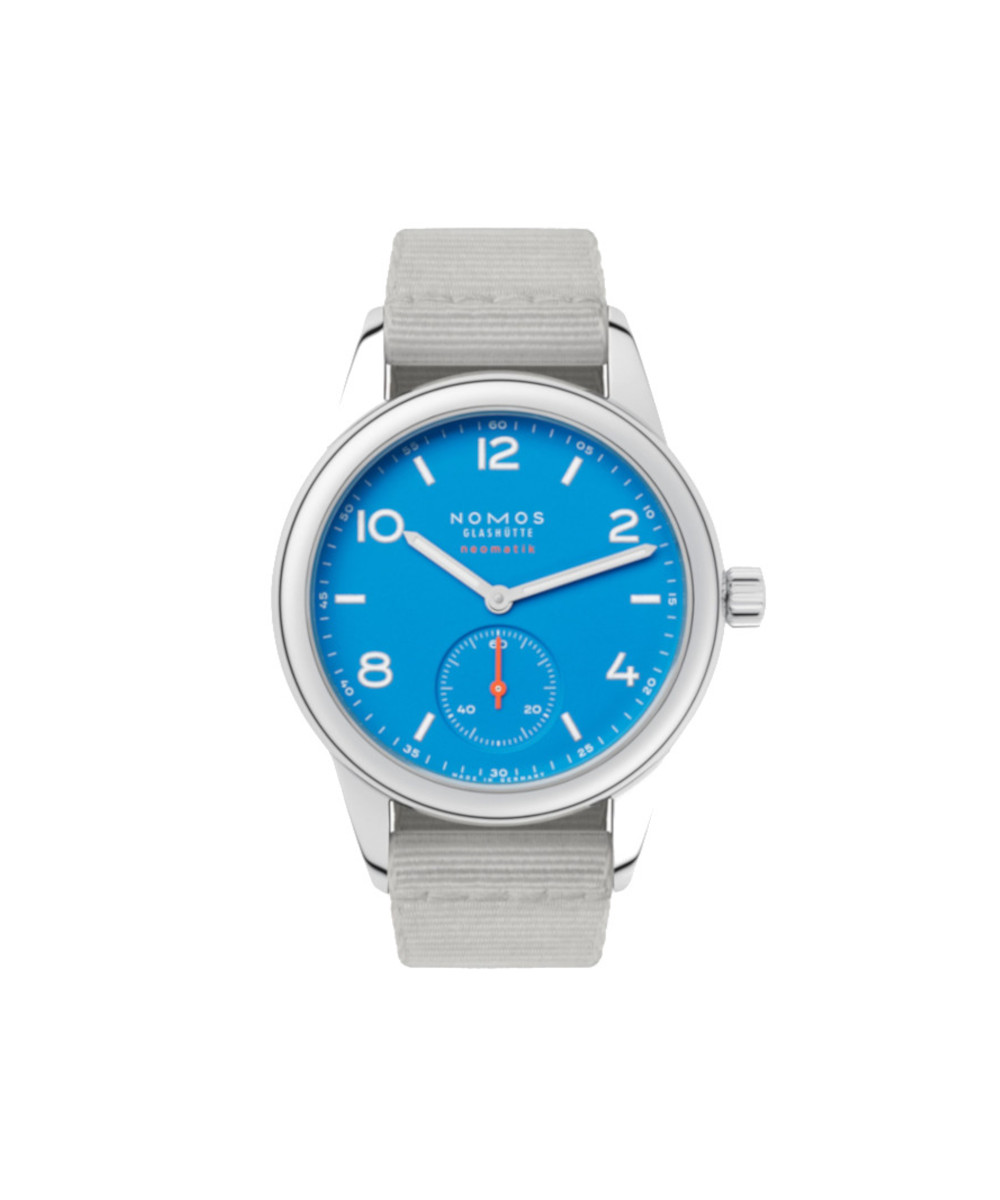 NOMOS Glashütte Club Neomatik Signalblau Produktbild main 0