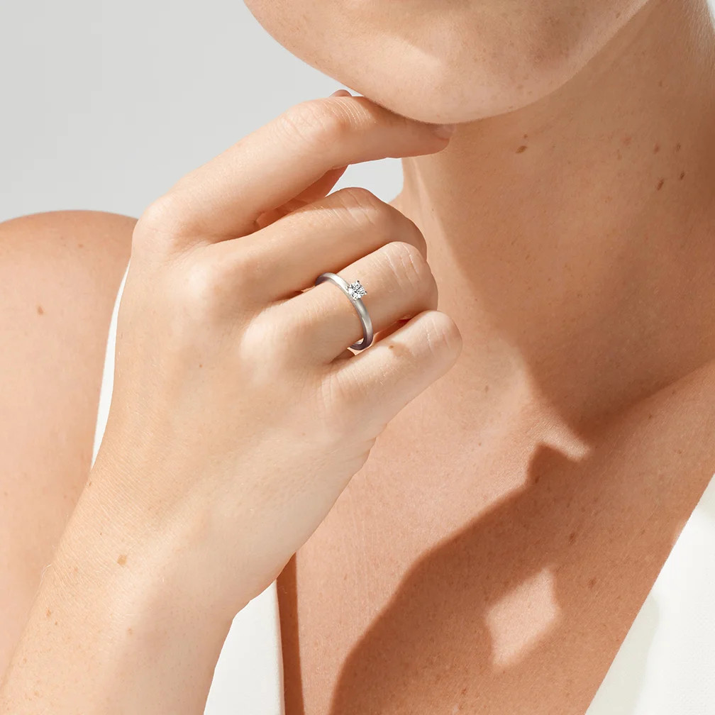 NIESSING Amatis 4 Krappen 0,16 ct. – Ringweite 54 Produktbild main 1