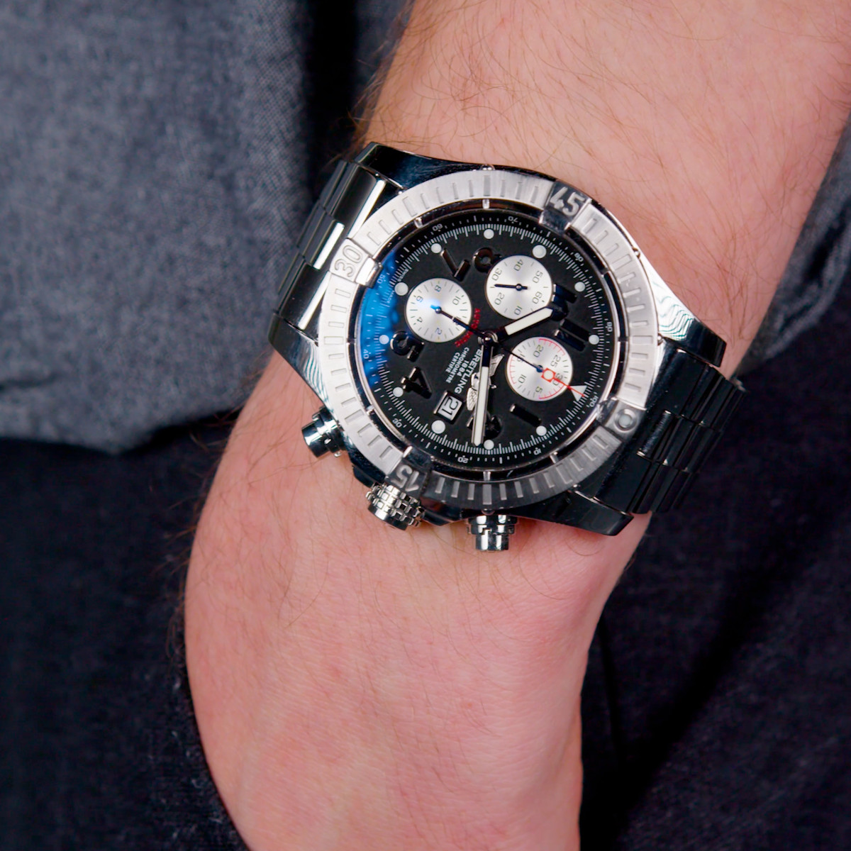 Breitling Super Avenger Chronograph 48 CPO Produktbild main 3