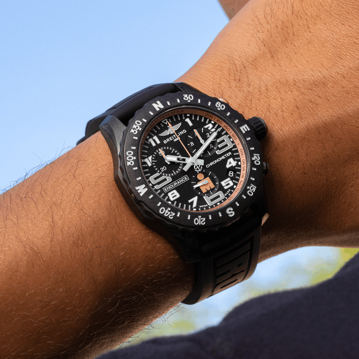 Breitling Endurance Pro 44 Ironman® Finisher  Produktbild main 1