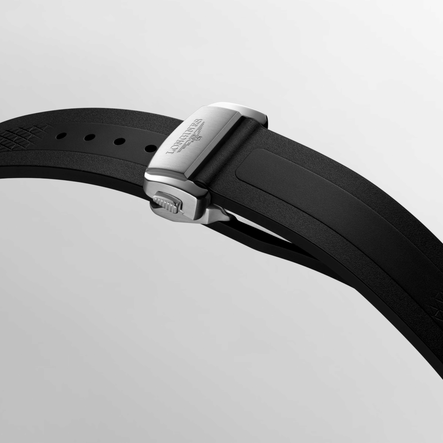 Longines Conquest Produktbild main 2