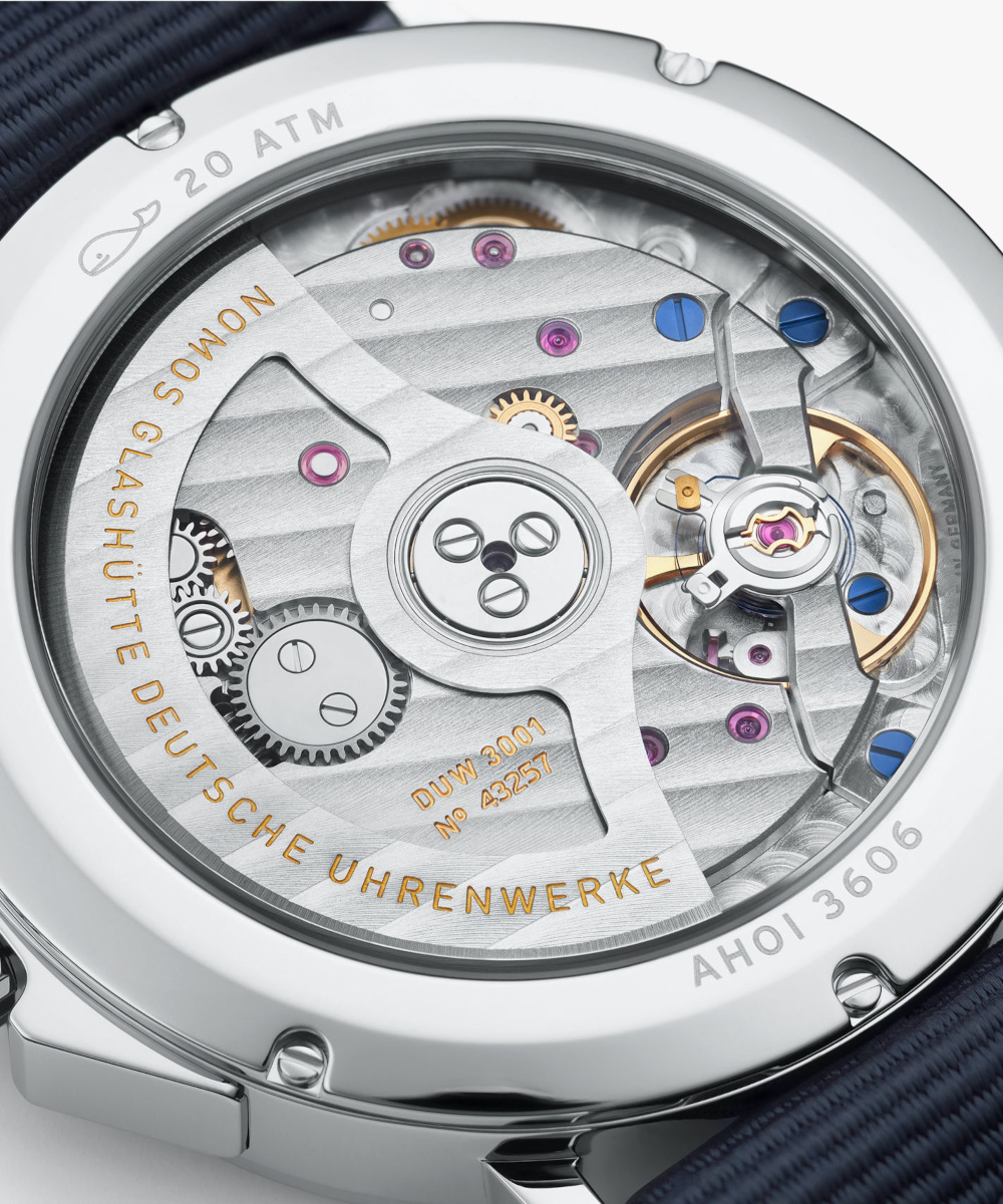NOMOS Glashütte Ahoi Neomatik Atlantik Produktbild main 1