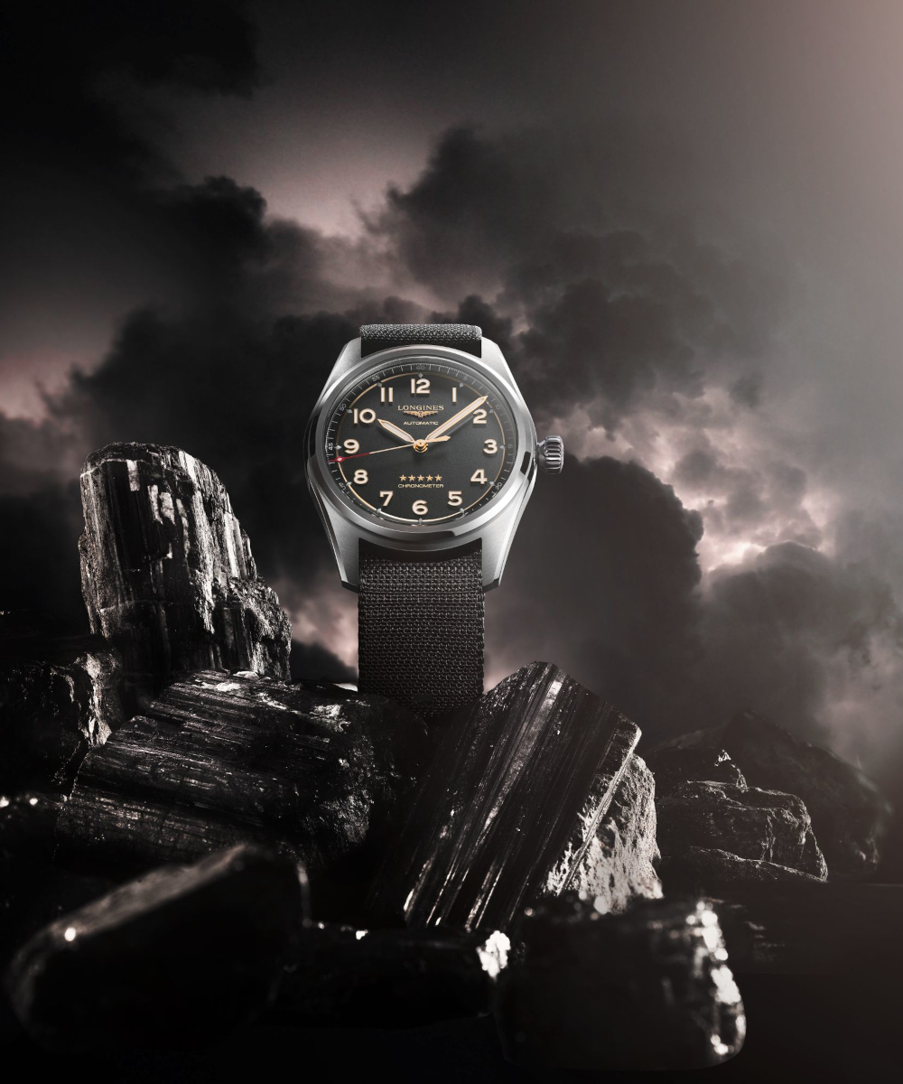 Longines Spirit Titan 40 Produktbild main 2