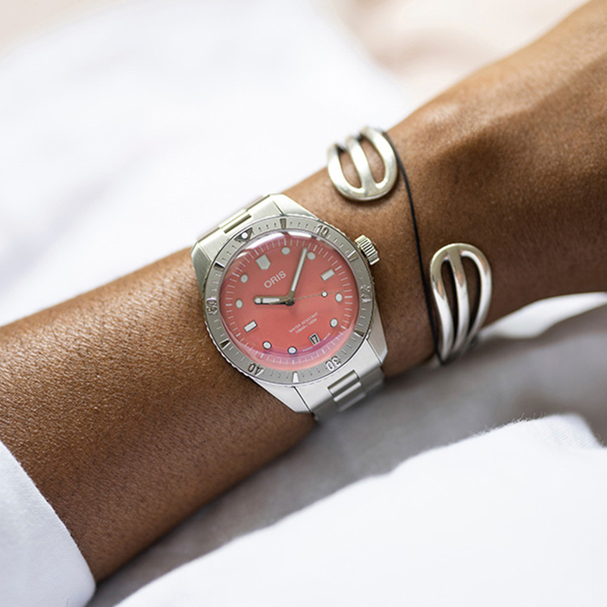 Oris Divers Sixty-Five "Cotton Candy" Produktbild main 3