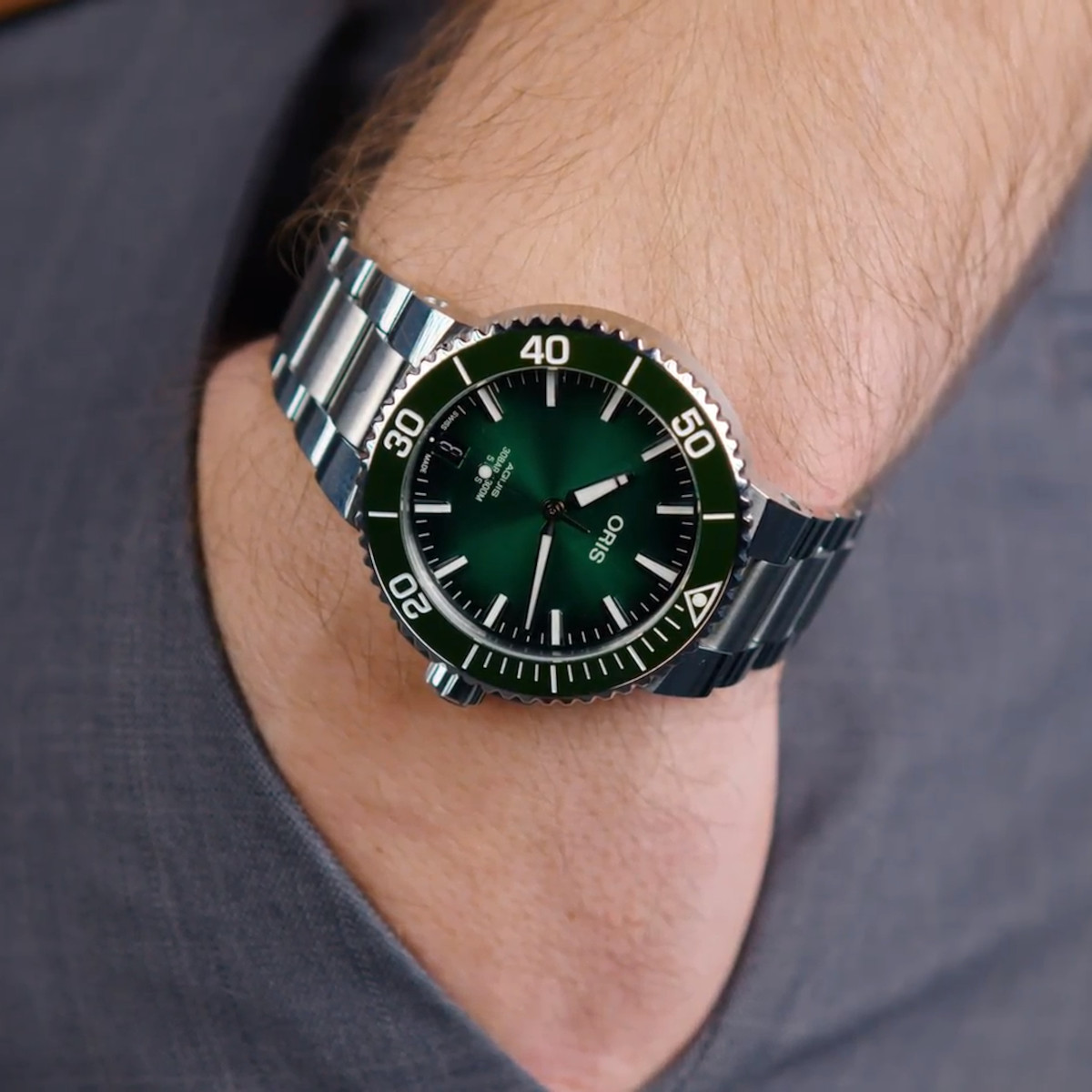 Oris Aquis Date Calibre 400 41,5 Produktbild main 3