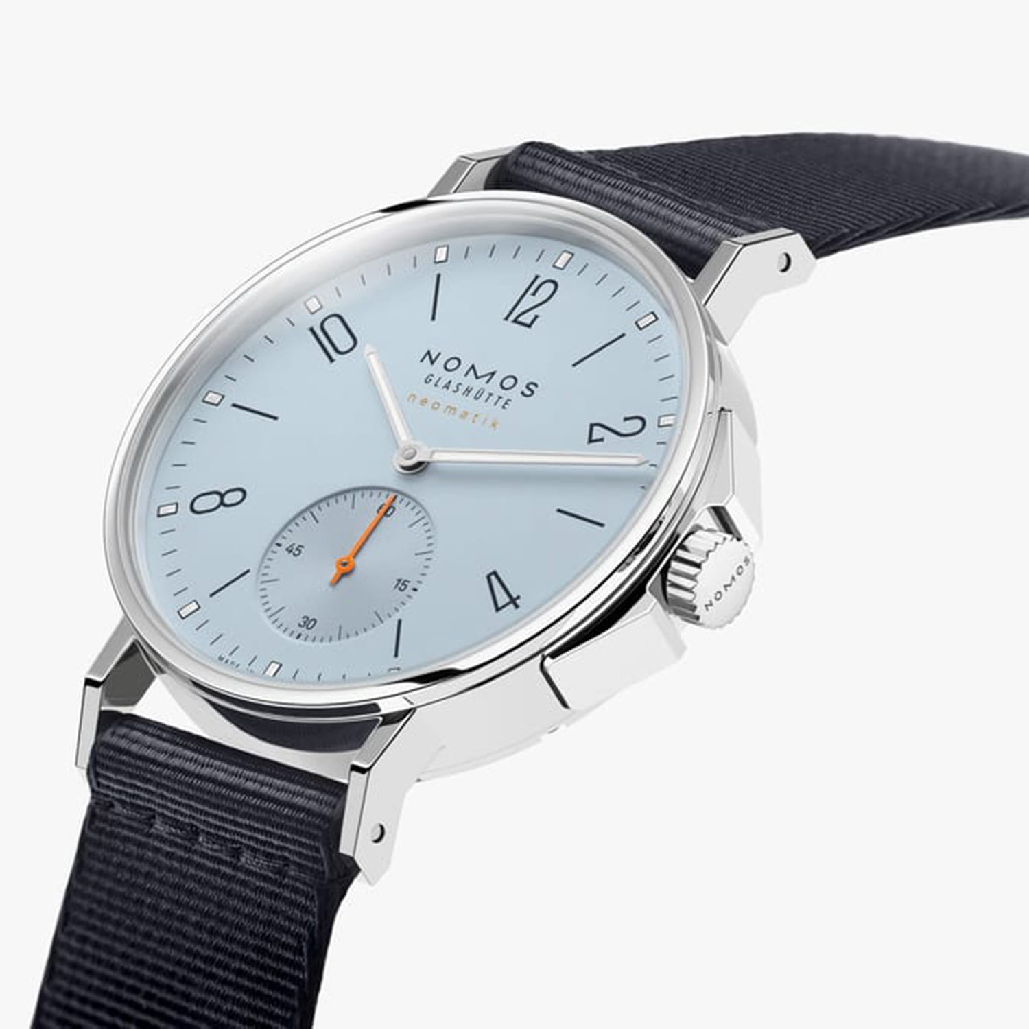 NOMOS Glashütte Ahoi Neomatik Sky Produktbild main 2