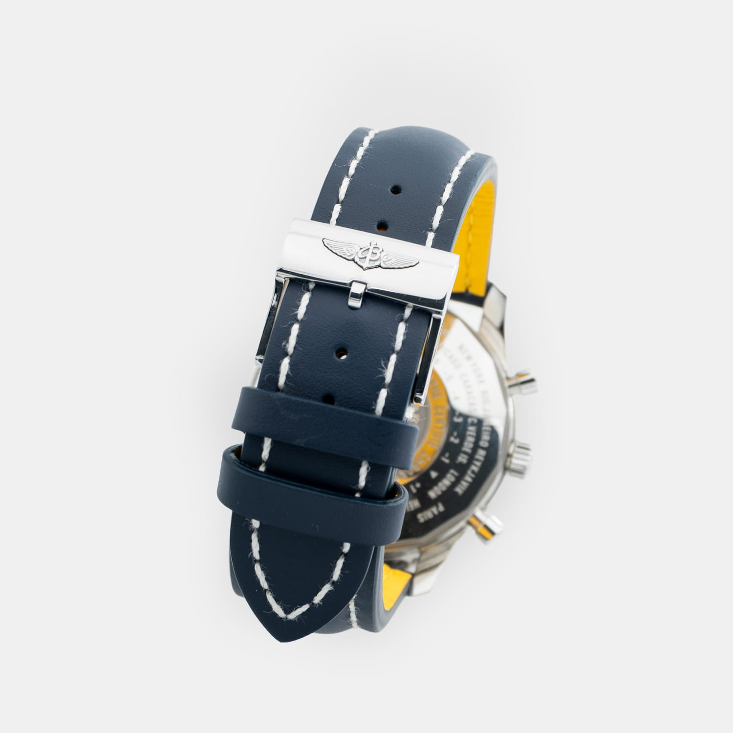 Breitling Navitimer World GMT 46 CPO Produktbild main 3