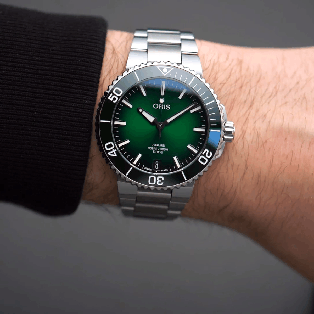 Oris Aquis Date Calibre 400 41,5 CPO Produktbild main 2