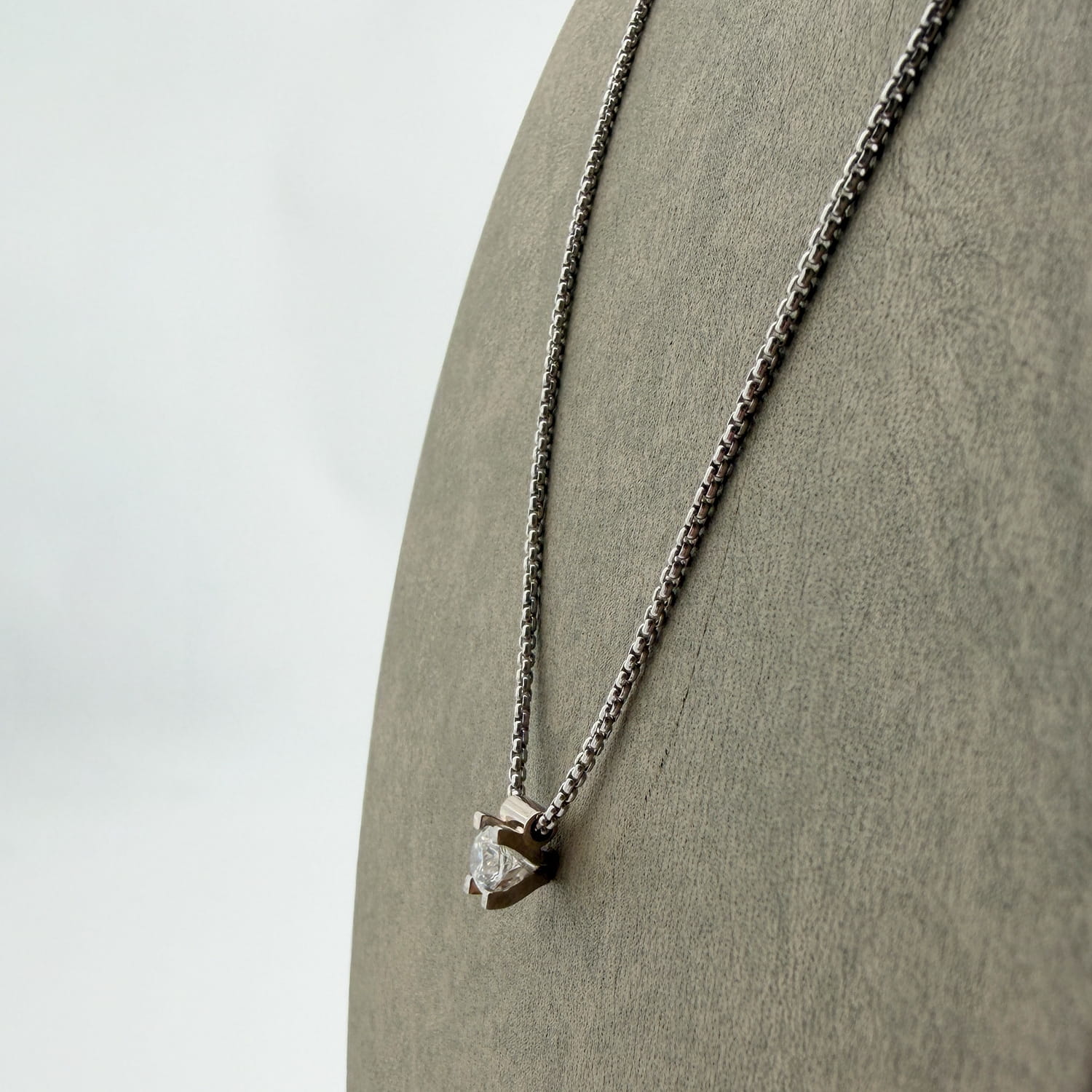 ALTHERR Manufaktur Amare Collier Weißgold 750 0,35 ct. – 42 cm Produktbild main 3