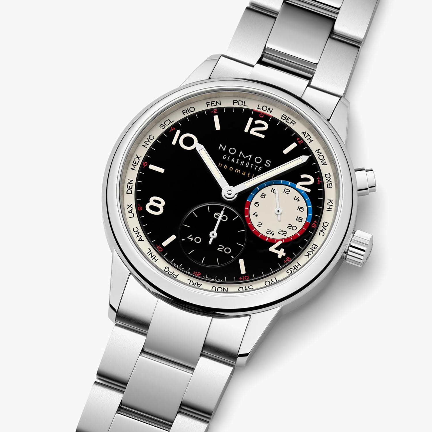 NOMOS Glashütte Club Sport neomatik Weltzeit dark Produktbild main 3