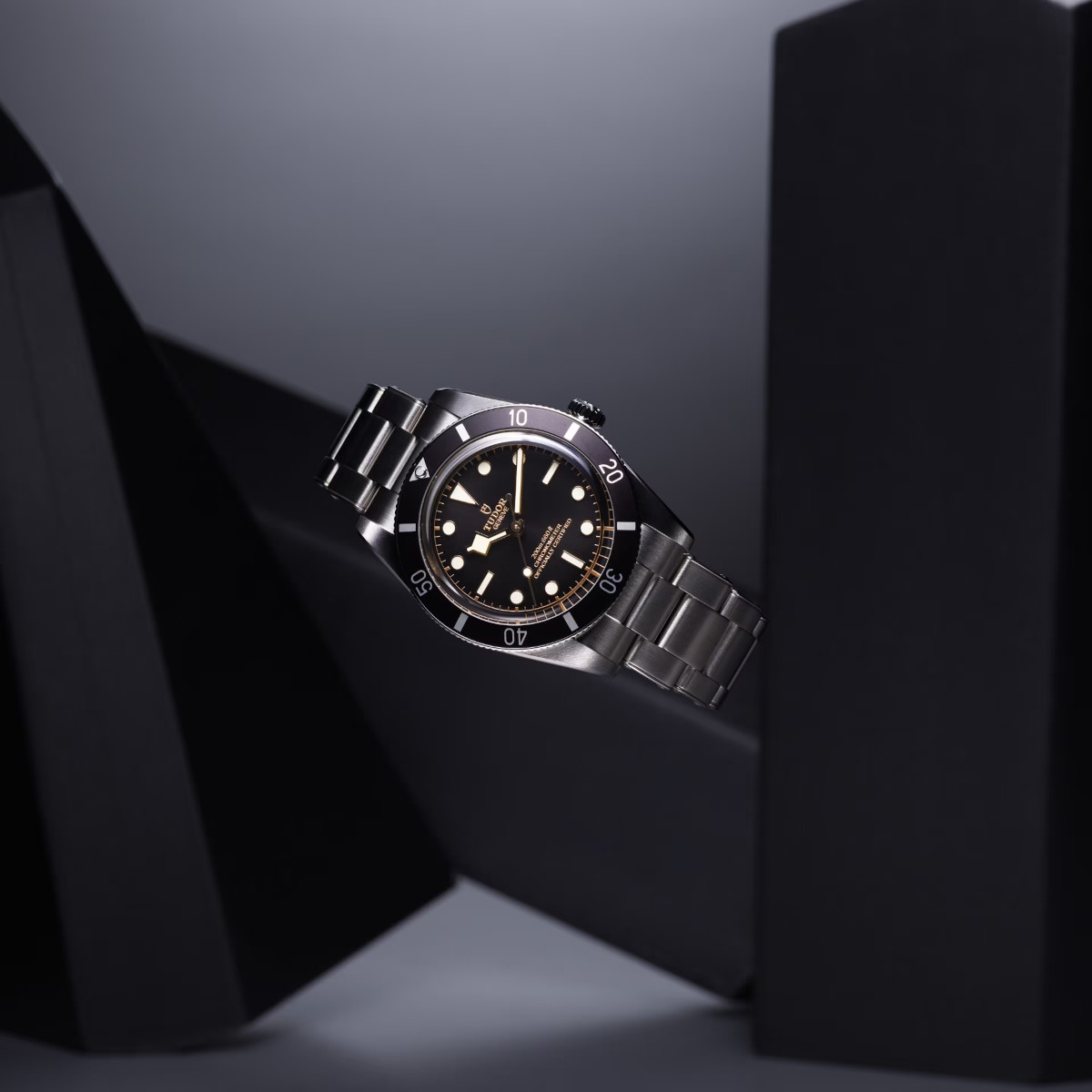 TUDOR Black Bay 54 Produktbild main 1