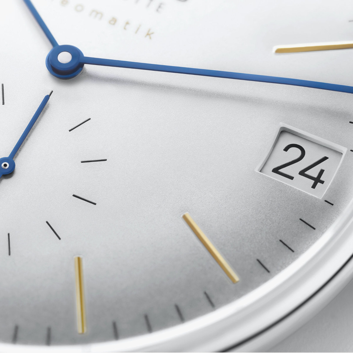 NOMOS Glashütte Orion Neomatik 175 Years Watchmaking Glashütte Produktbild main 3