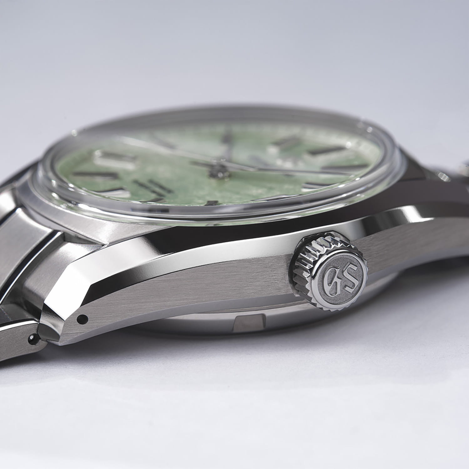Grand Seiko Heritage Hi-Beat Sakura-Wakaba Produktbild main 4