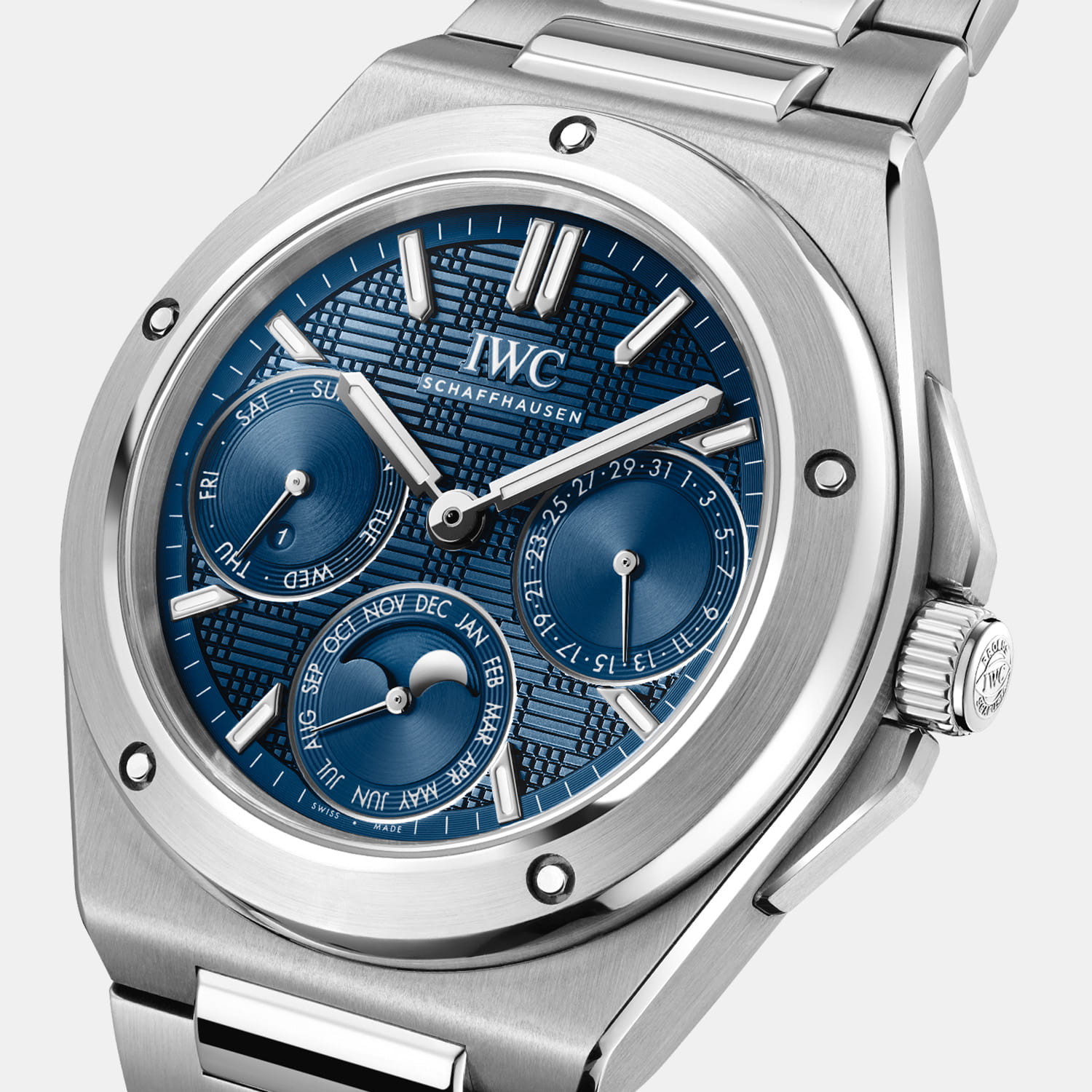 IWC Schaffhausen Ingenieur Perpetual Calendar Produktbild main 2