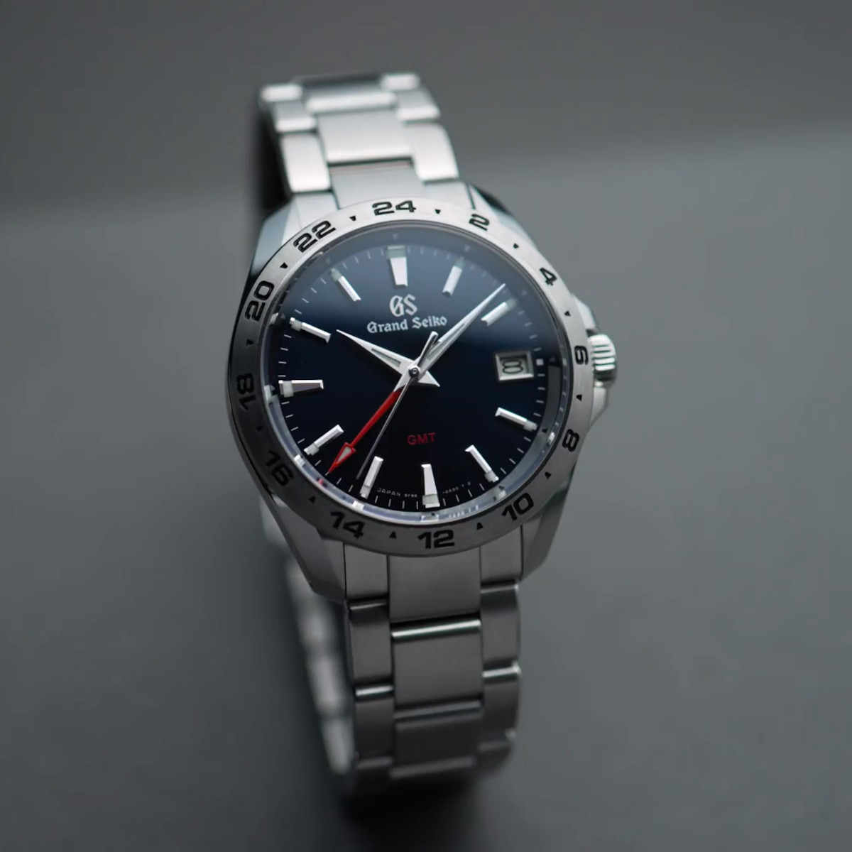 Grand Seiko Sport Quarz Produktbild main 3
