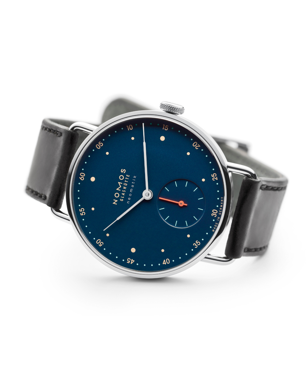 NOMOS Glashütte Metro Neomatik Nachtblau Produktbild main 2