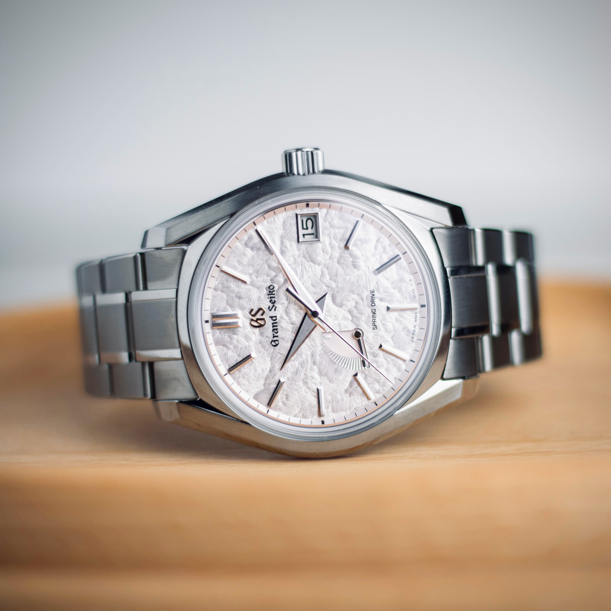 Grand Seiko Heritage Spring Drive Shunbun Produktbild main 3