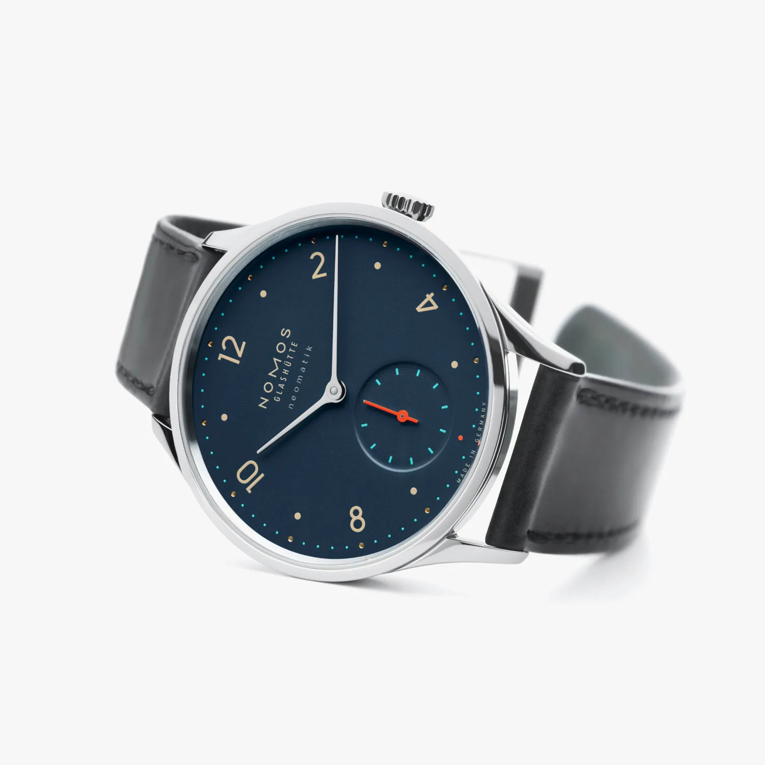 NOMOS Glashütte Minimatik Nachtblau Produktbild main 2