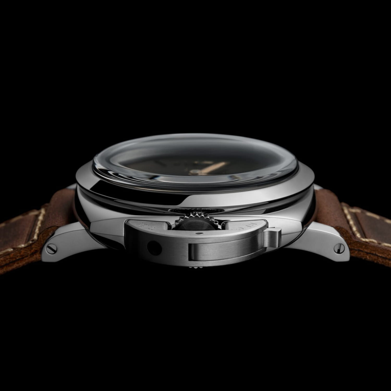 Panerai Luminor Produktbild main 3