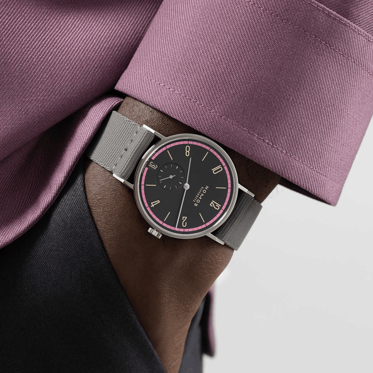 NOMOS Glashütte Tangente 38 Datum Tiefseegrau Produktbild main 2
