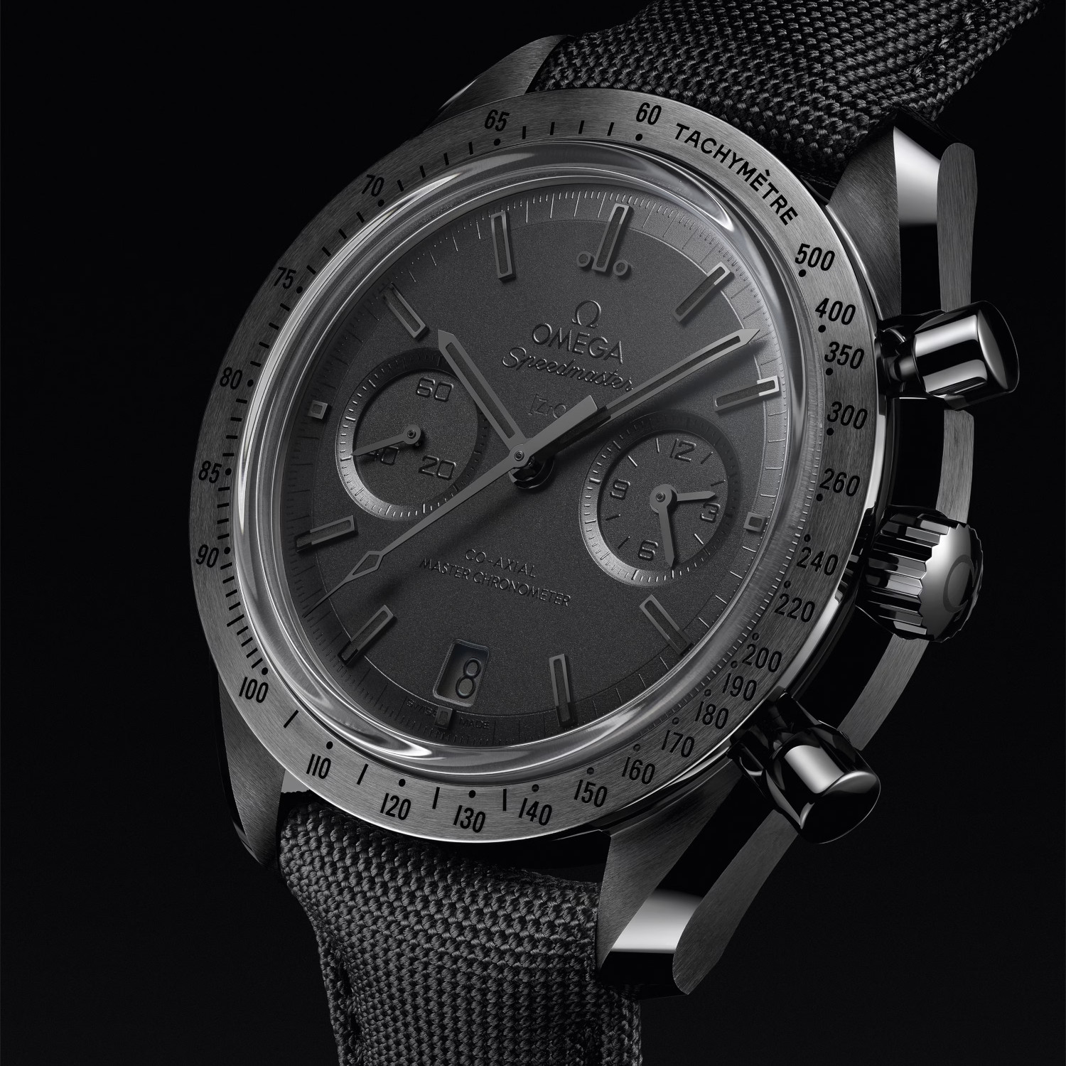 OMEGA Speedmaster Dark Side Of The Moon „Black Black“ Produktbild main 3