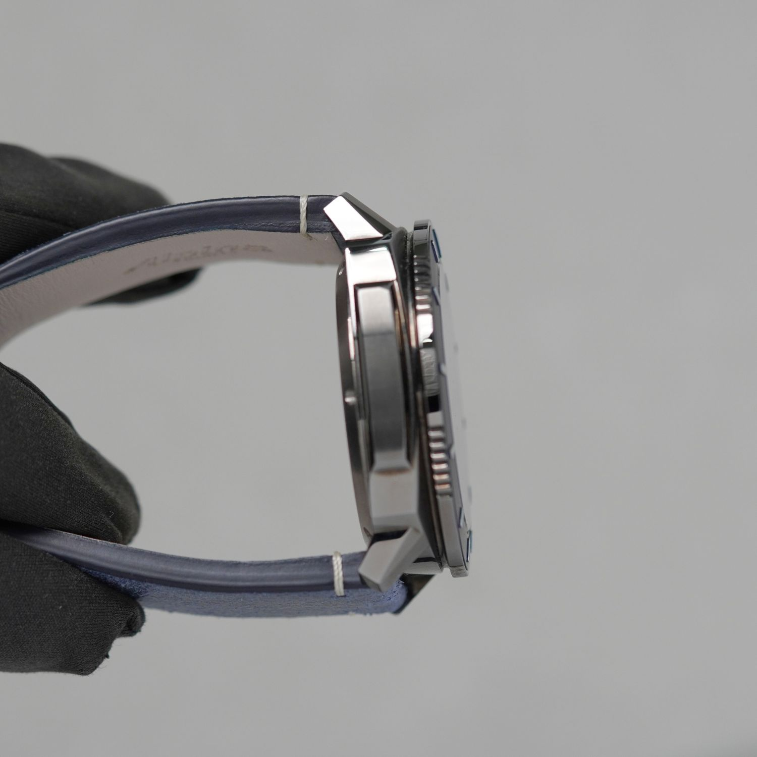 Alpina Seastrong Automatik Blau 44 CPO2 Produktbild main 2