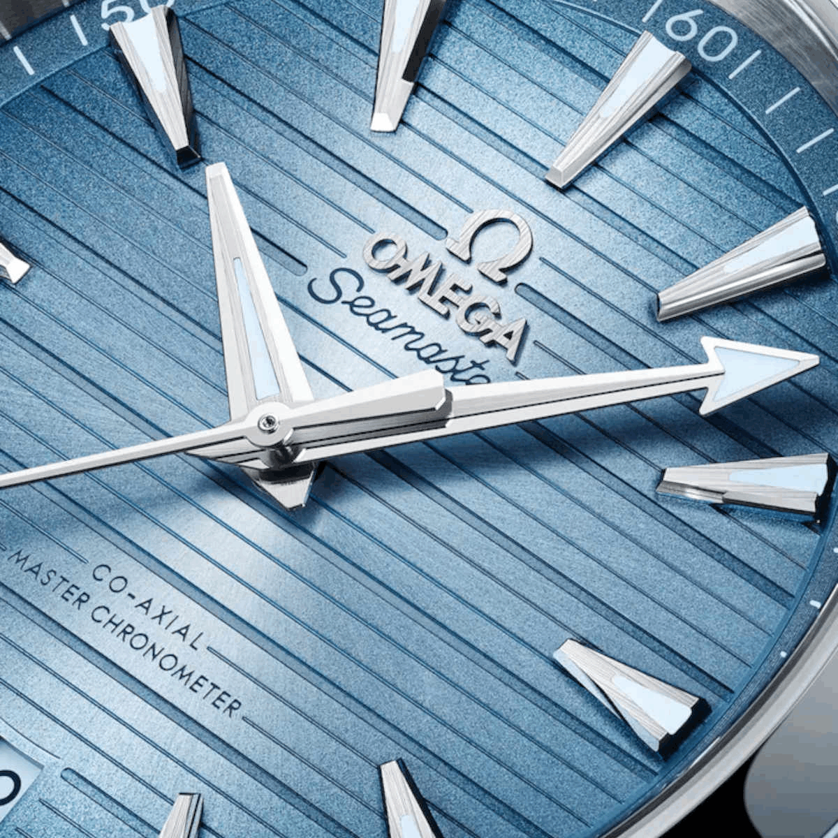 OMEGA Seamaster Aqua Terra Summer Blue 41 Produktbild main 1